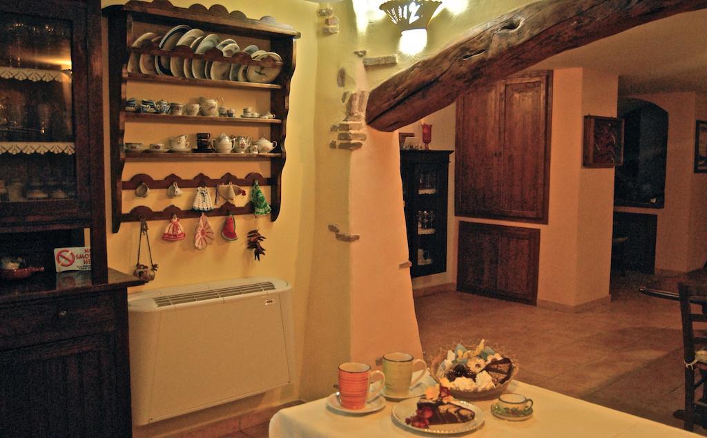 B&B Villa Tancau 圣玛丽亚纳瓦雷 外观 照片