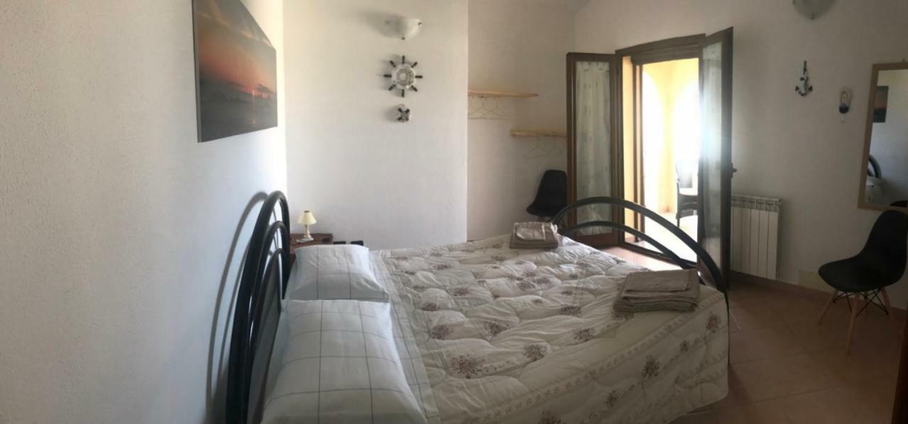 B&B Villa Tancau 圣玛丽亚纳瓦雷 外观 照片
